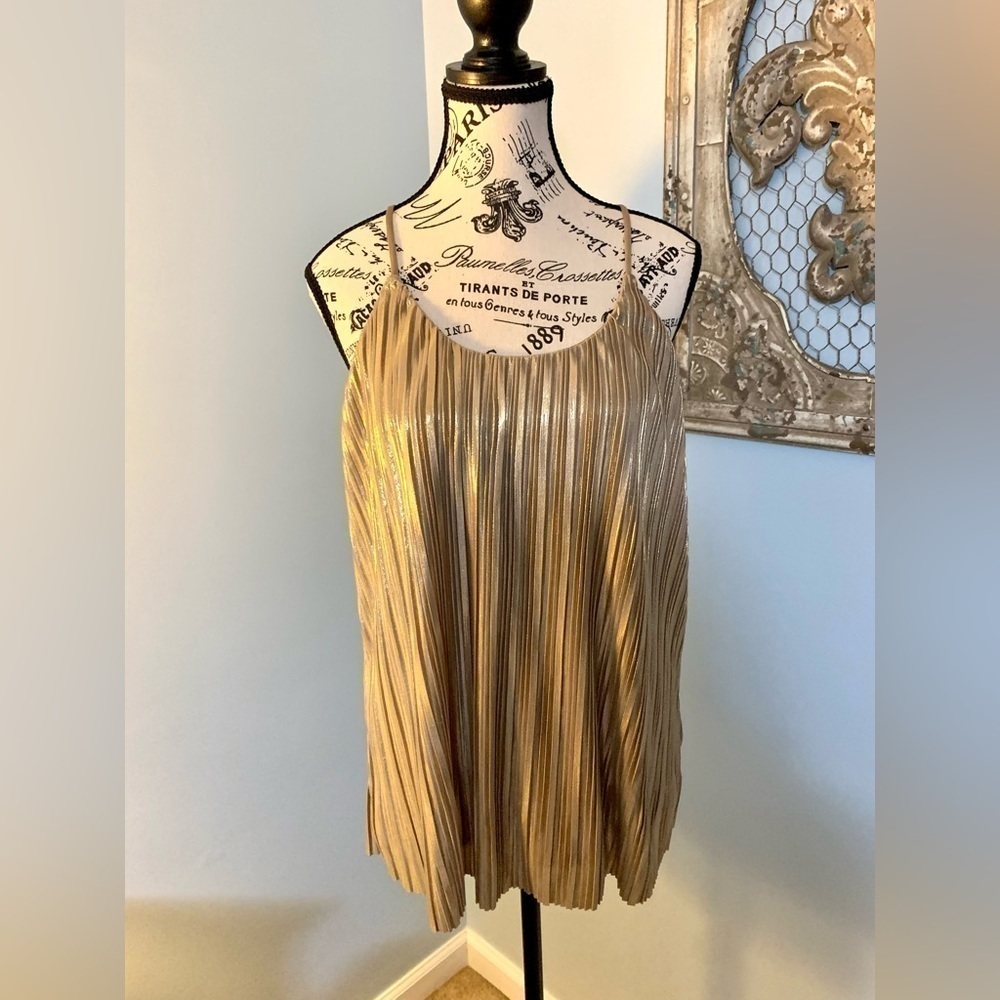 Cato Gold Shimmer Spaghetti Strap Tank Size Small